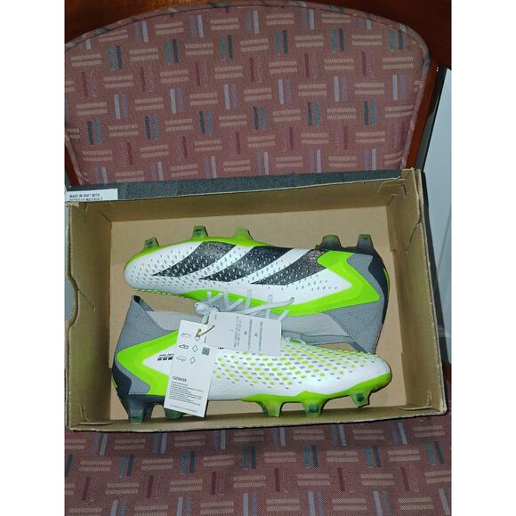 New Men's 7 Women's 8 Adidas Predator Accuracy .1 Firm Ground Soccer Cleat - Picture 6 of 11